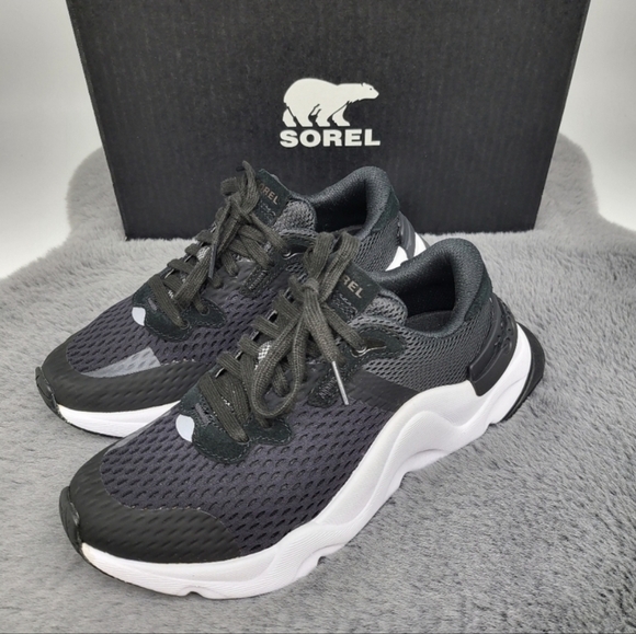 SOREL WOMEN'S KINETIC™ RNEGD LACE SNEAKER Size 7.5 - Picture 1 of 9